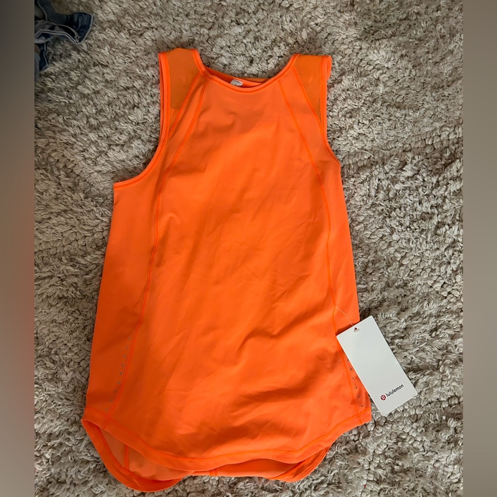 LULU LEMON TANK